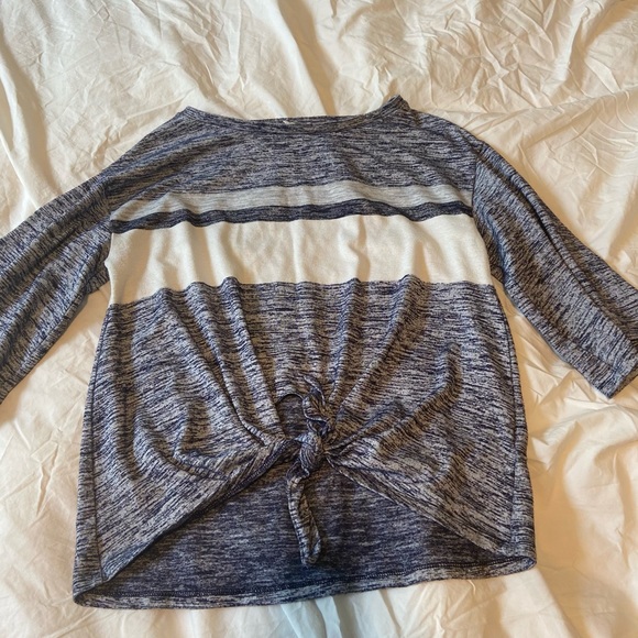 Gap Shirt - Picture 1 of 3